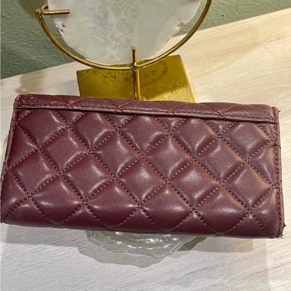 Michael Kors Burgundy Quilted Jet Set Wallet - Picture 3 of 5